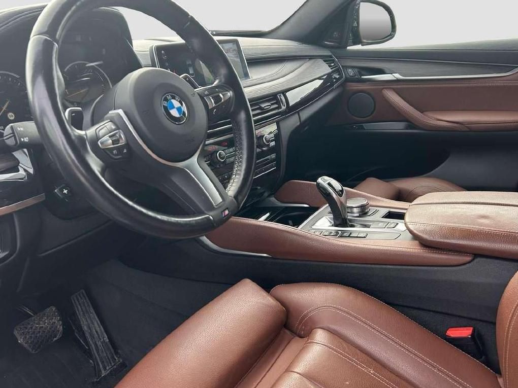BMW X6 | 9