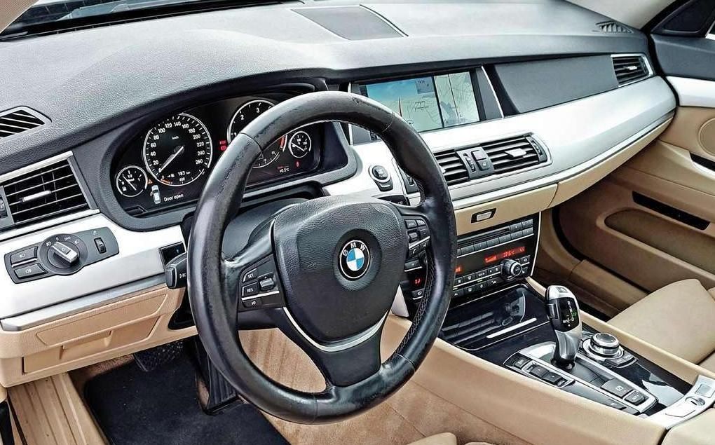 BMW 530 | 12