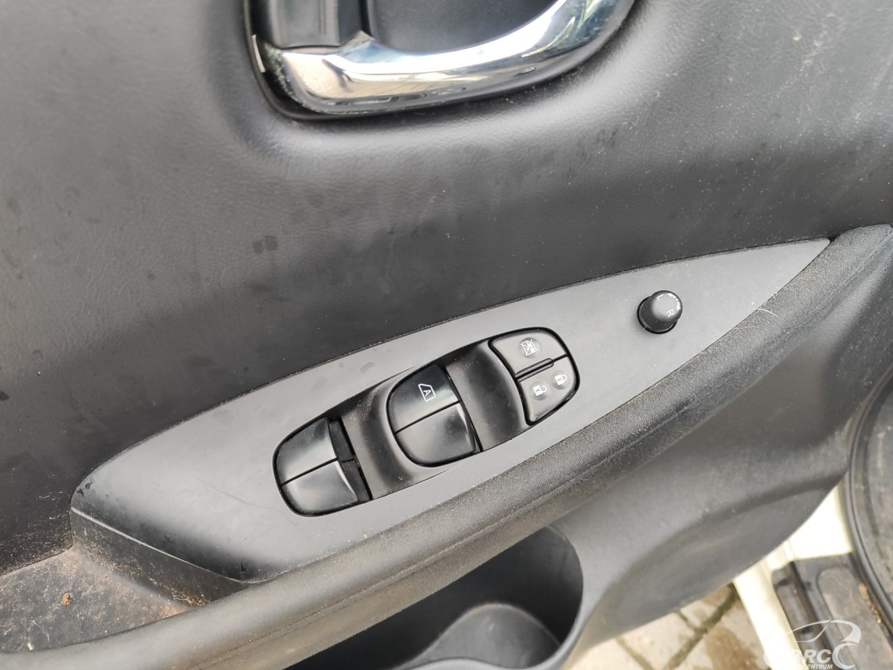 Nissan Leaf | 17