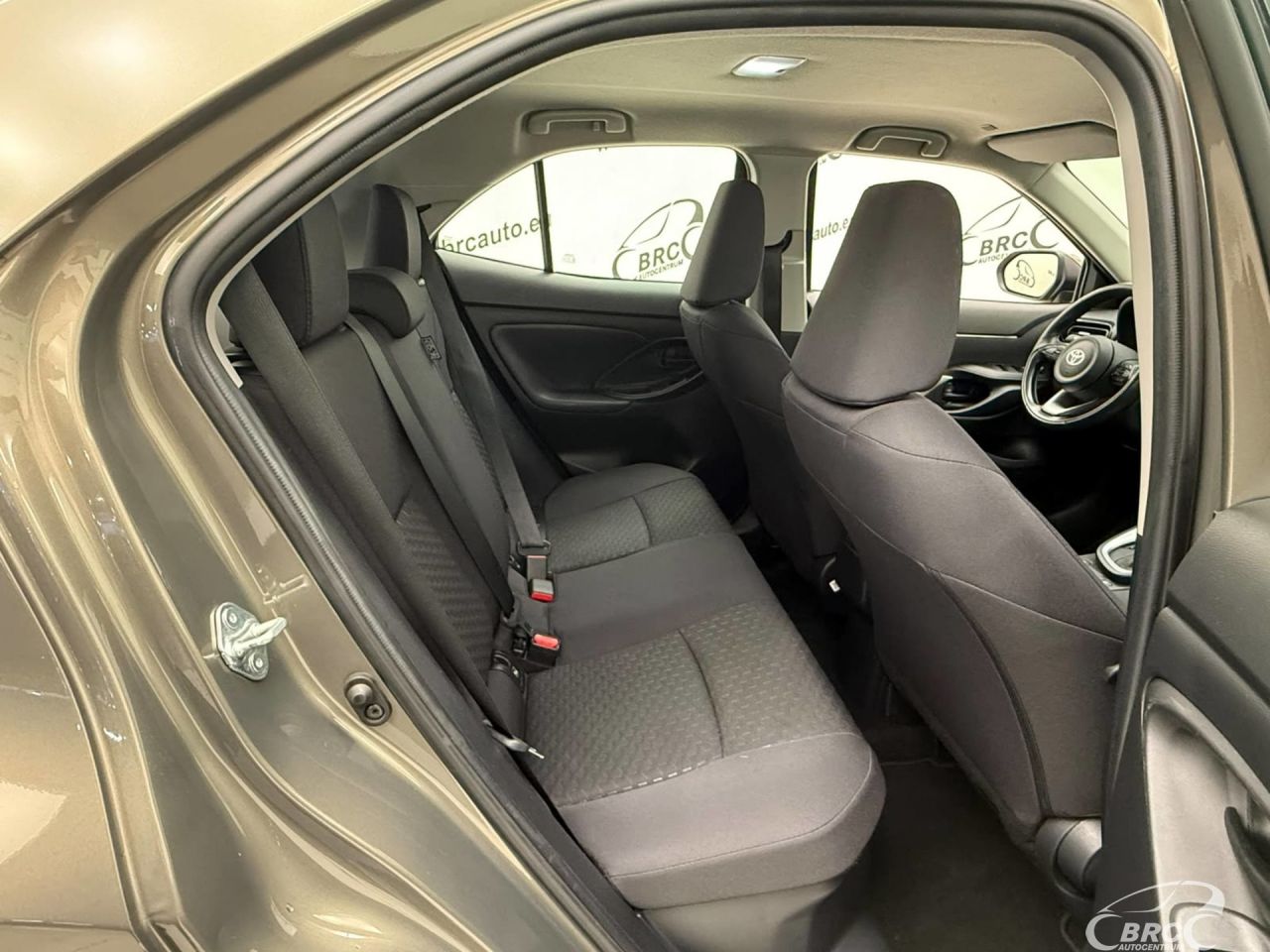 Toyota Yaris | 7