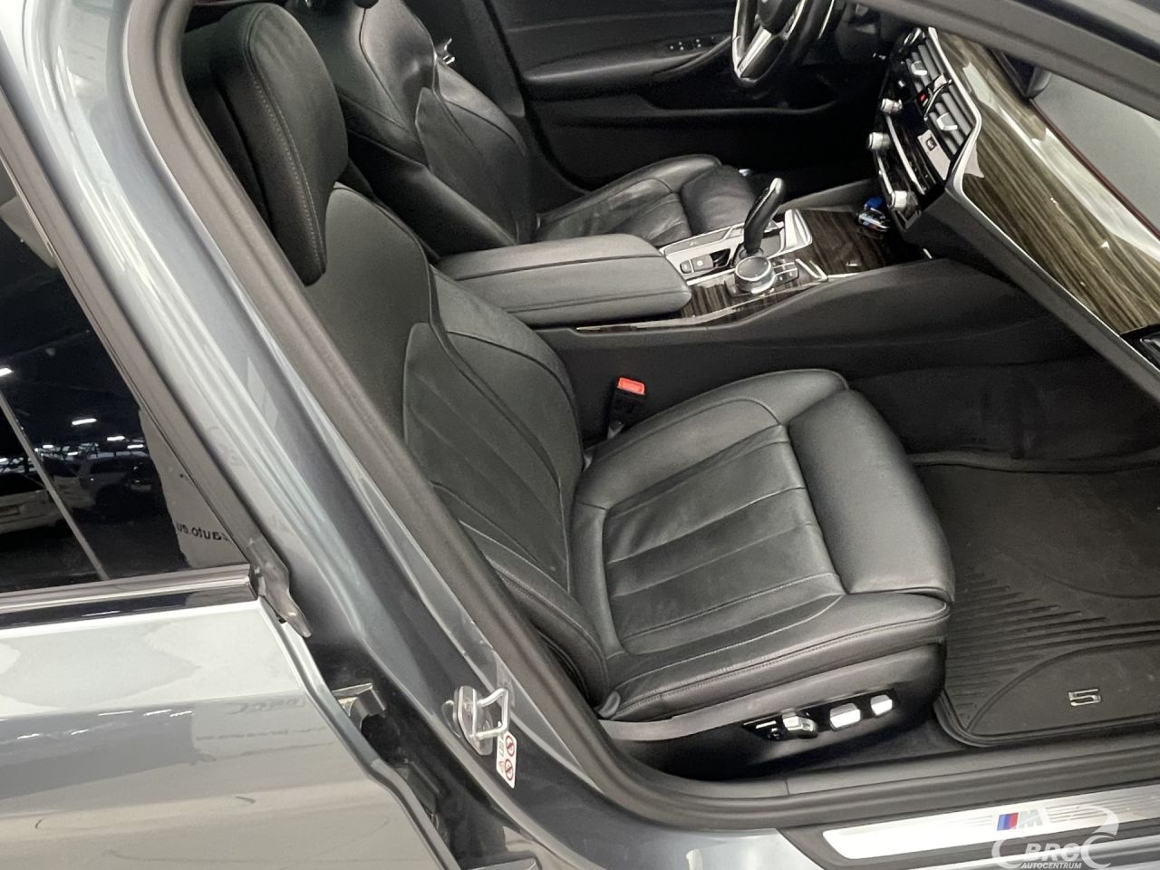 BMW 540 | 4