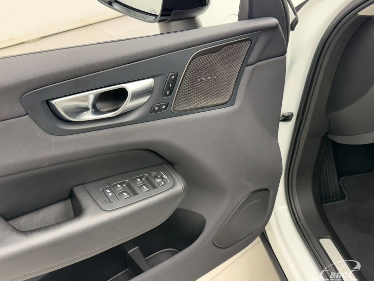 Volvo XC60 | 19