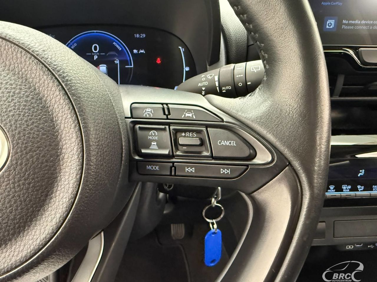 Toyota Yaris | 13