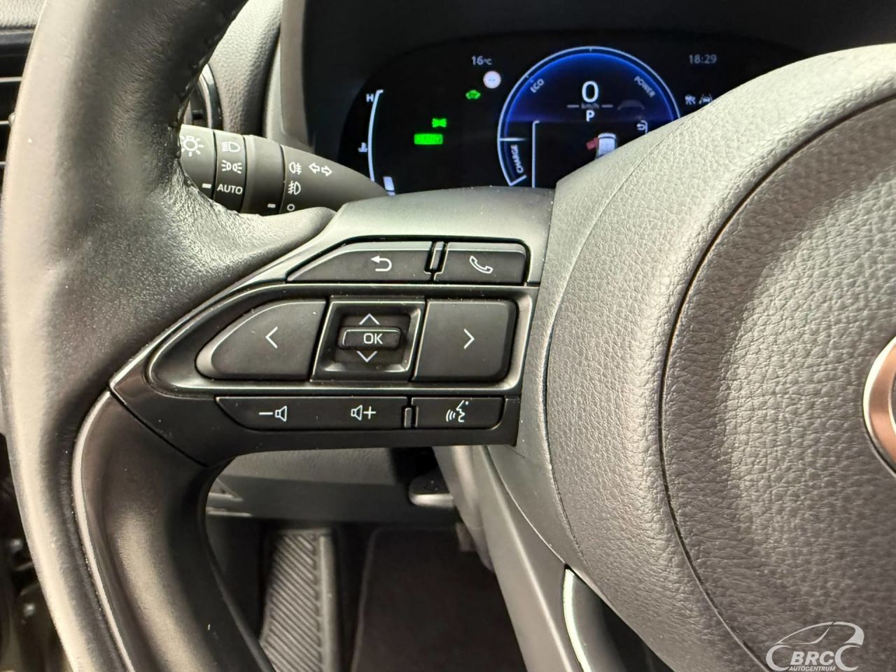 Toyota Yaris | 12