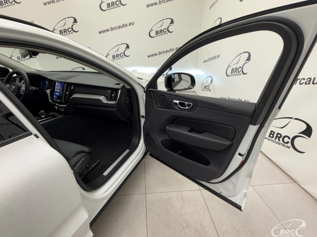 Volvo XC60 | 6