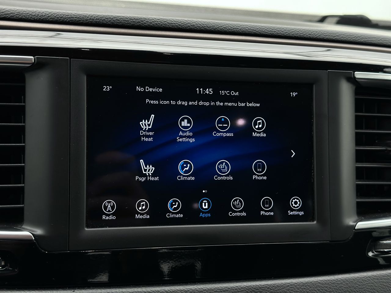 Chrysler Pacifica | 22