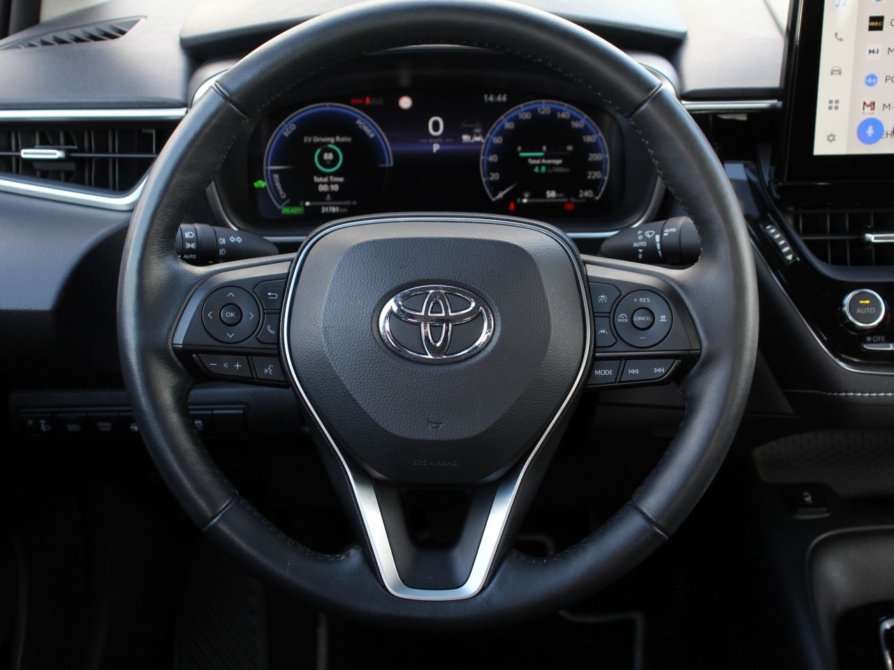 Toyota Corolla | 4