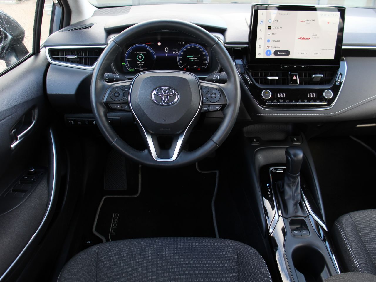 Toyota Corolla | 5