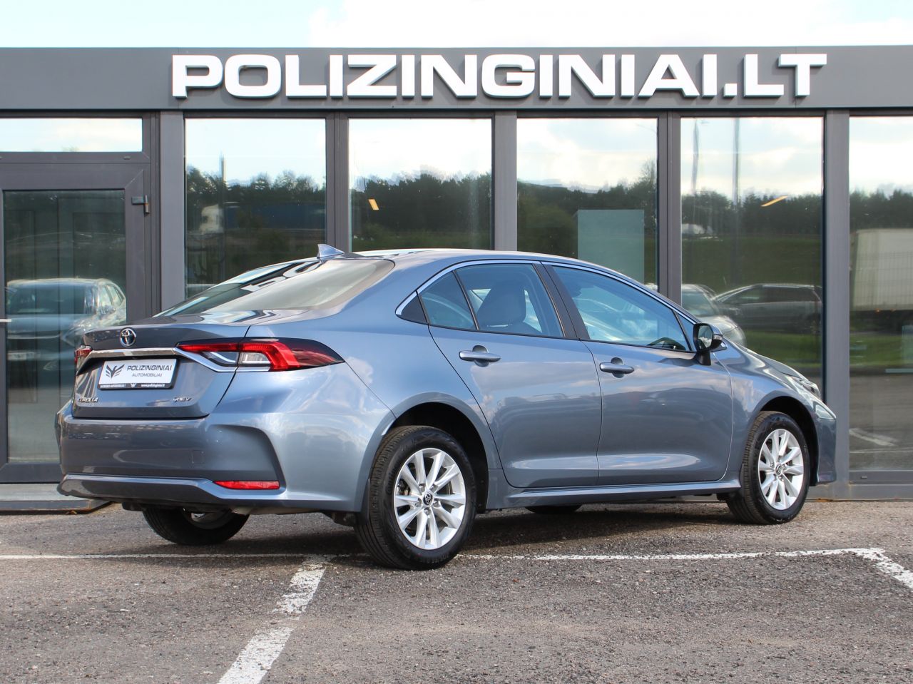 Toyota Corolla | 3