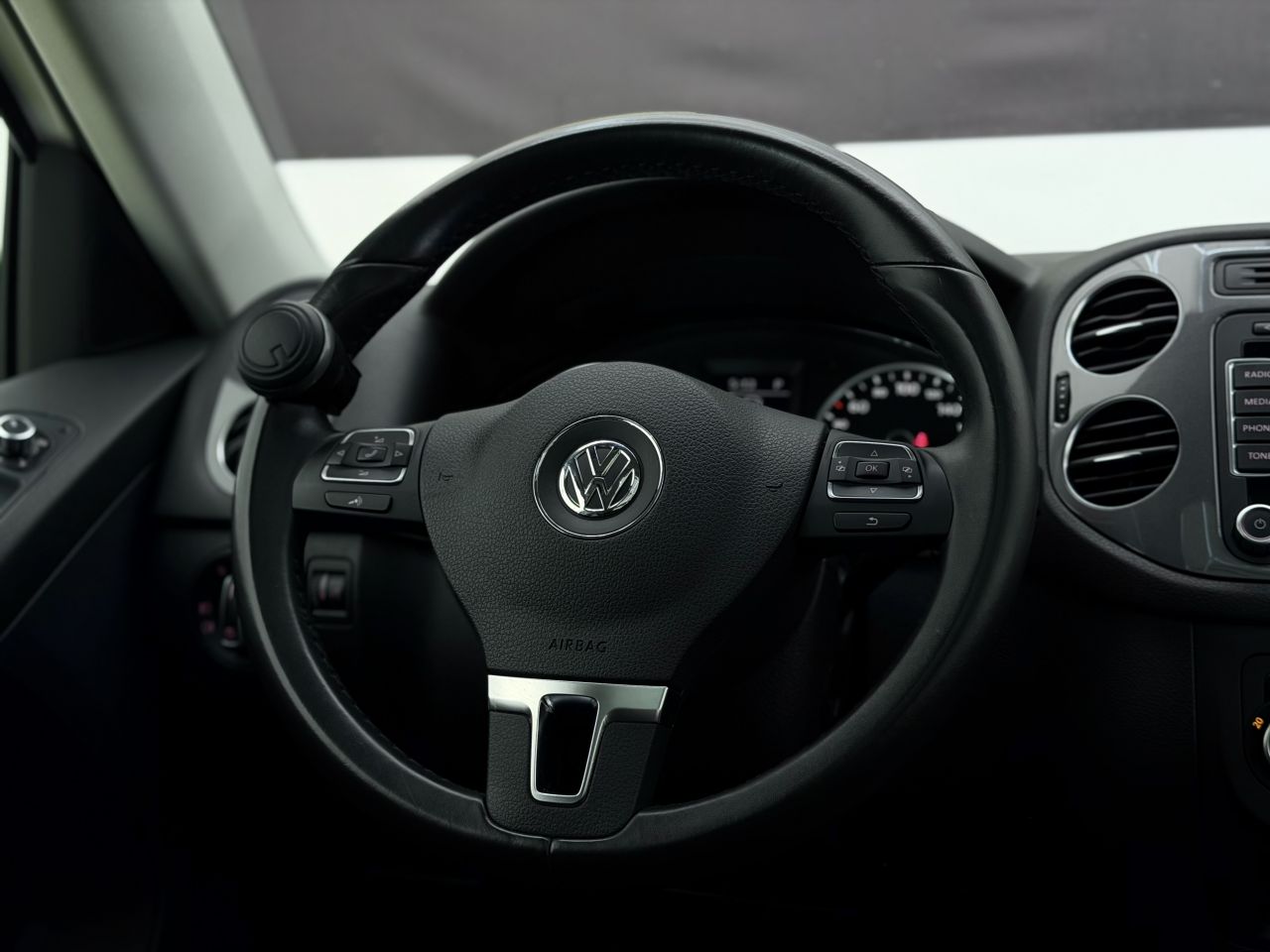 Volkswagen Tiguan | 17