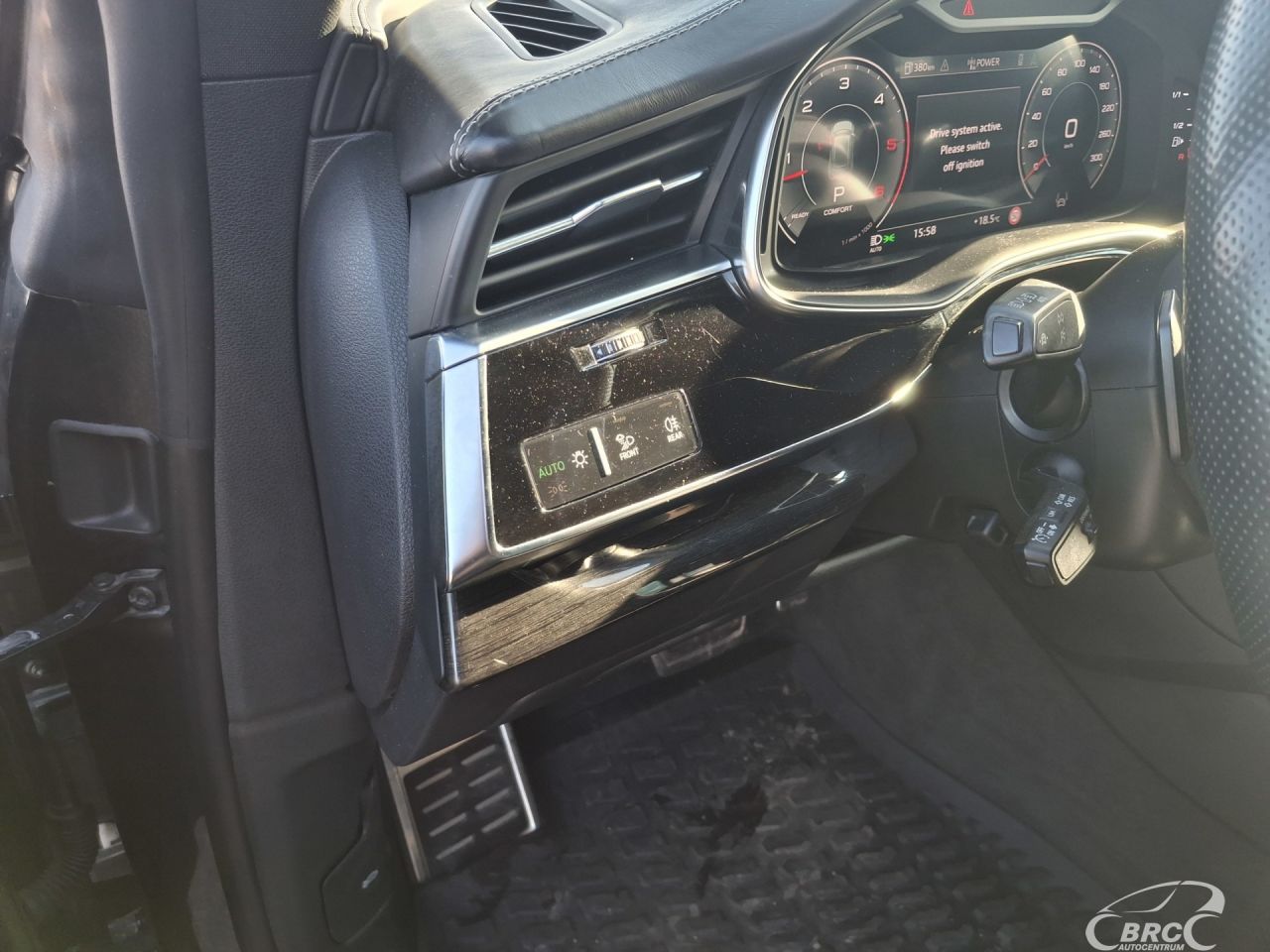 Audi Q8 | 8