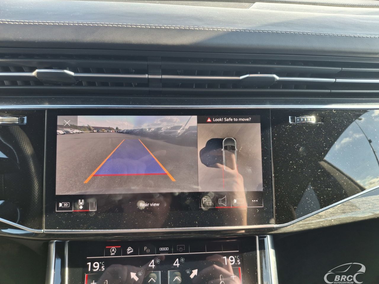 Audi Q8 | 10