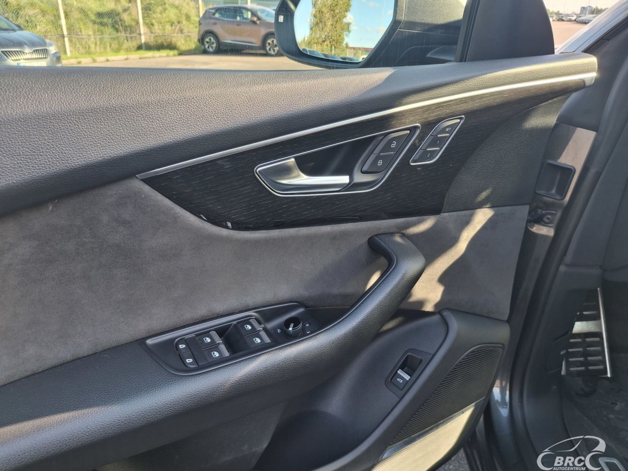 Audi Q8 | 7
