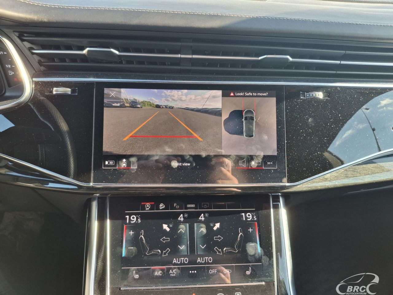 Audi Q8 | 11