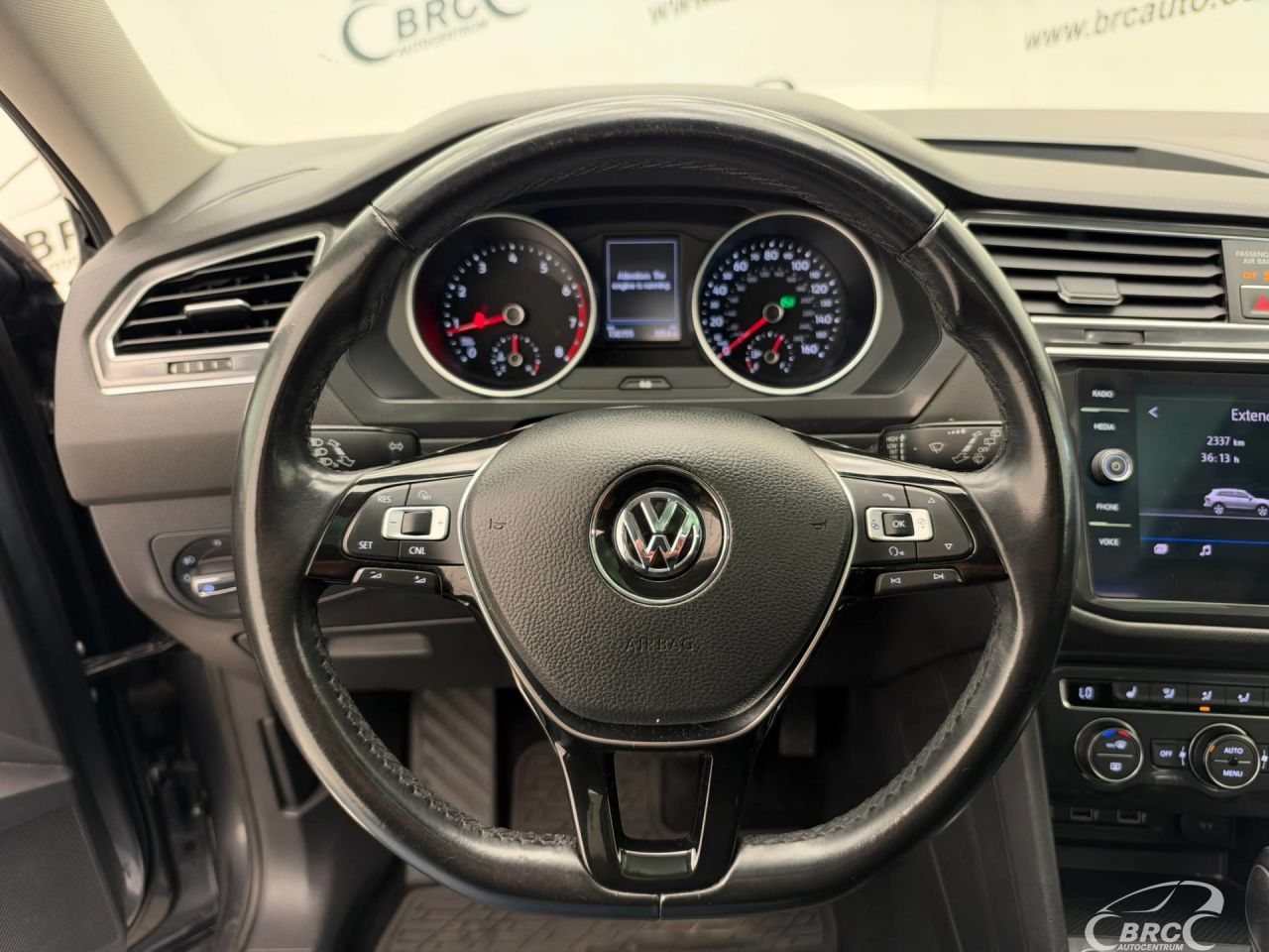 Volkswagen Tiguan | 11