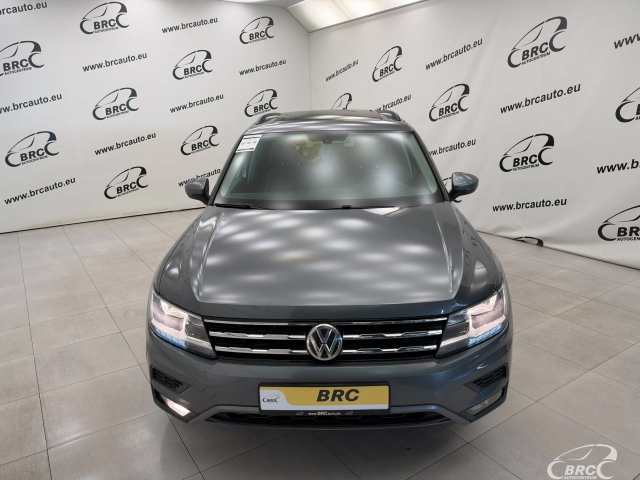 Volkswagen Tiguan | 3