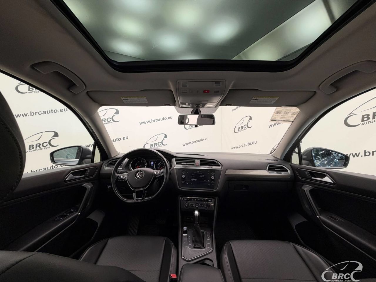 Volkswagen Tiguan | 10