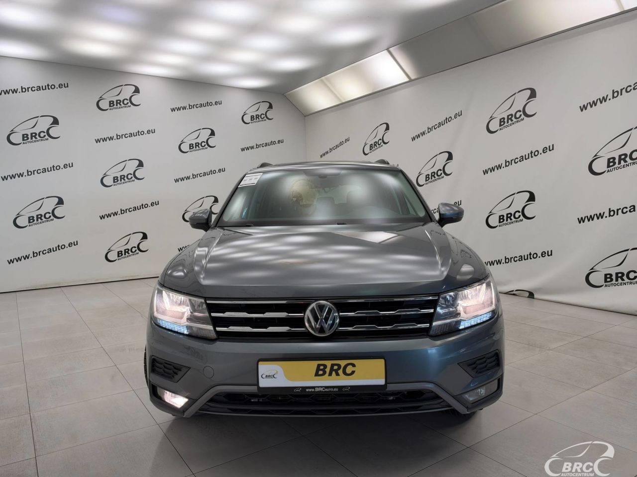 Volkswagen Tiguan | 4