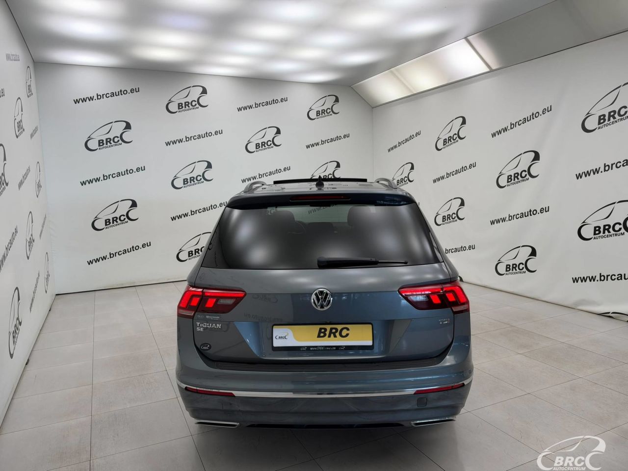 Volkswagen Tiguan | 7