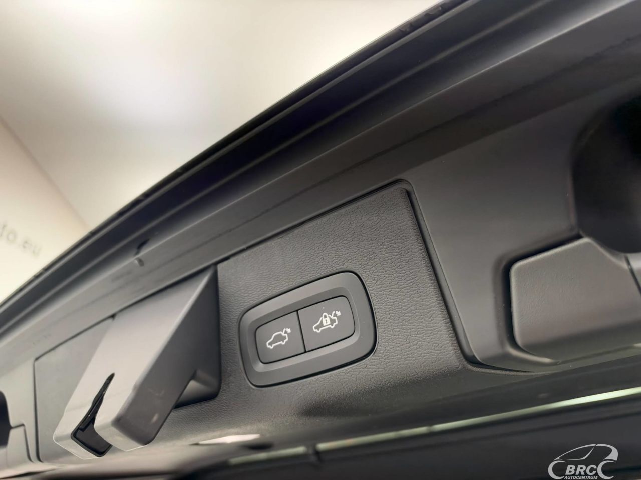 Volvo XC60 | 10