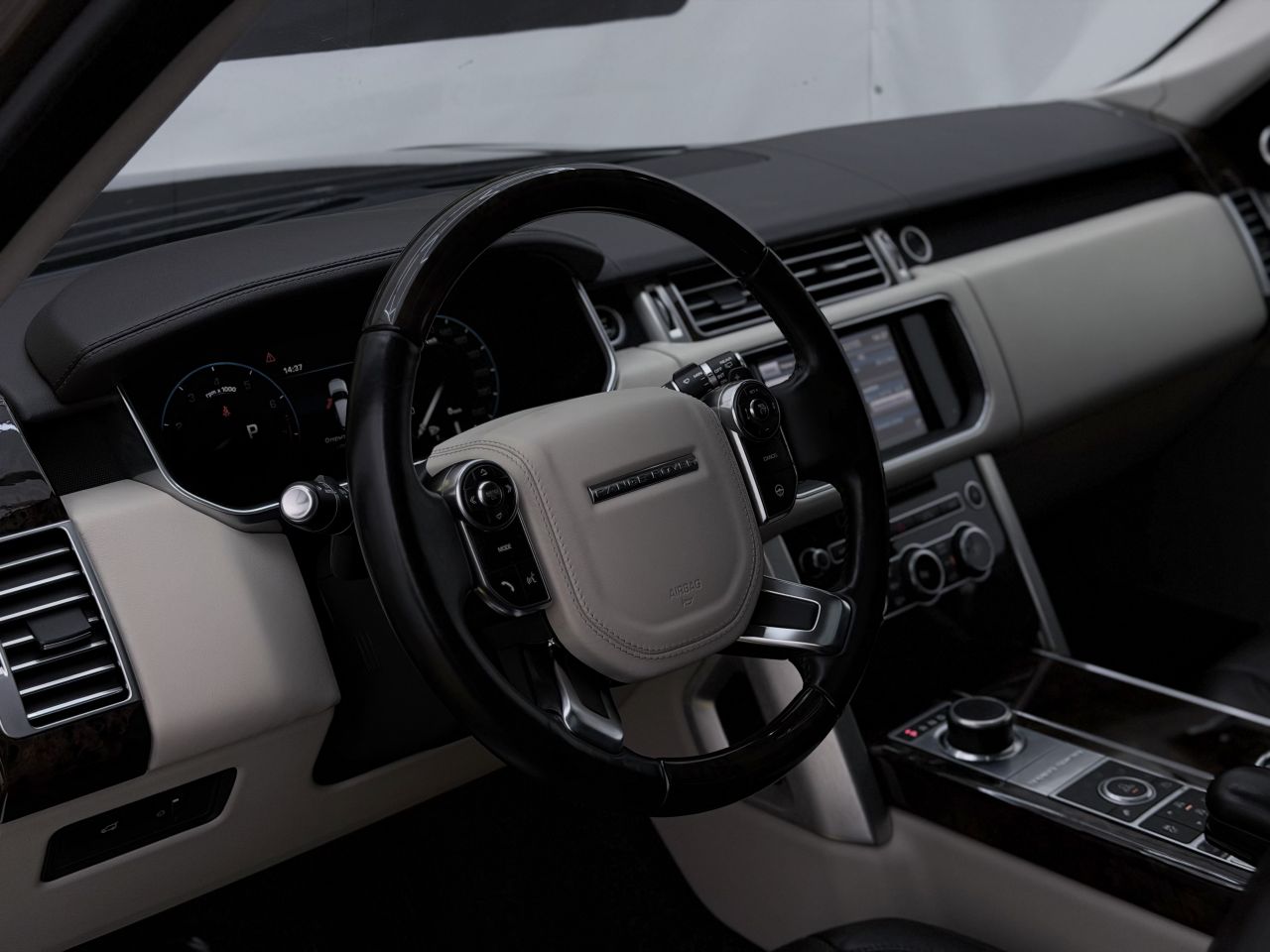 Land Rover Range Rover | 8