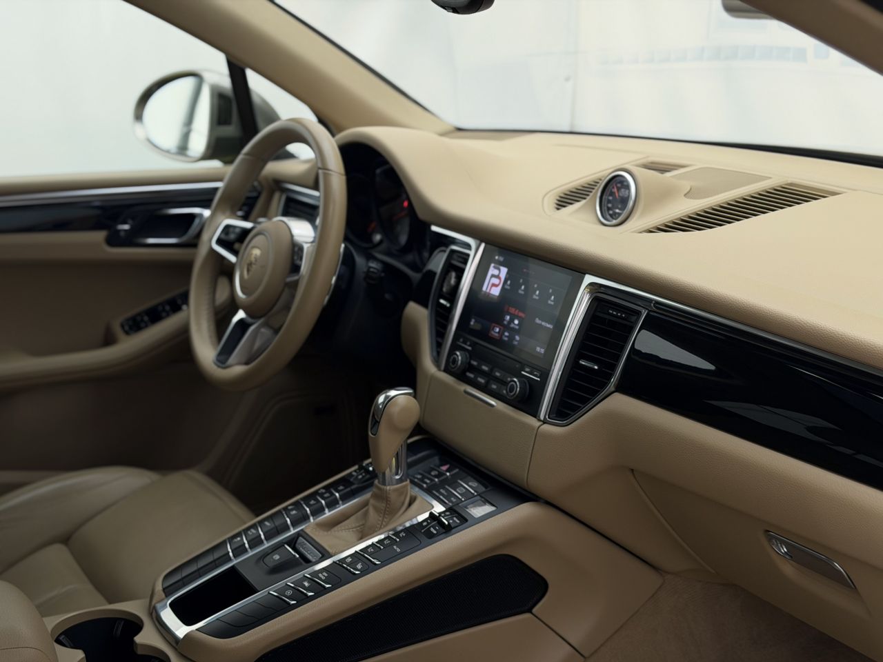 Porsche Macan | 14