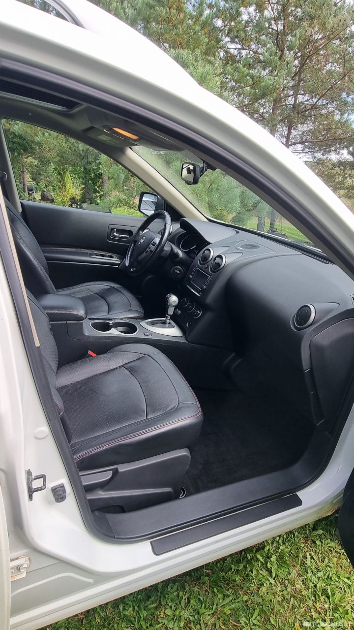 Nissan Rogue | 2