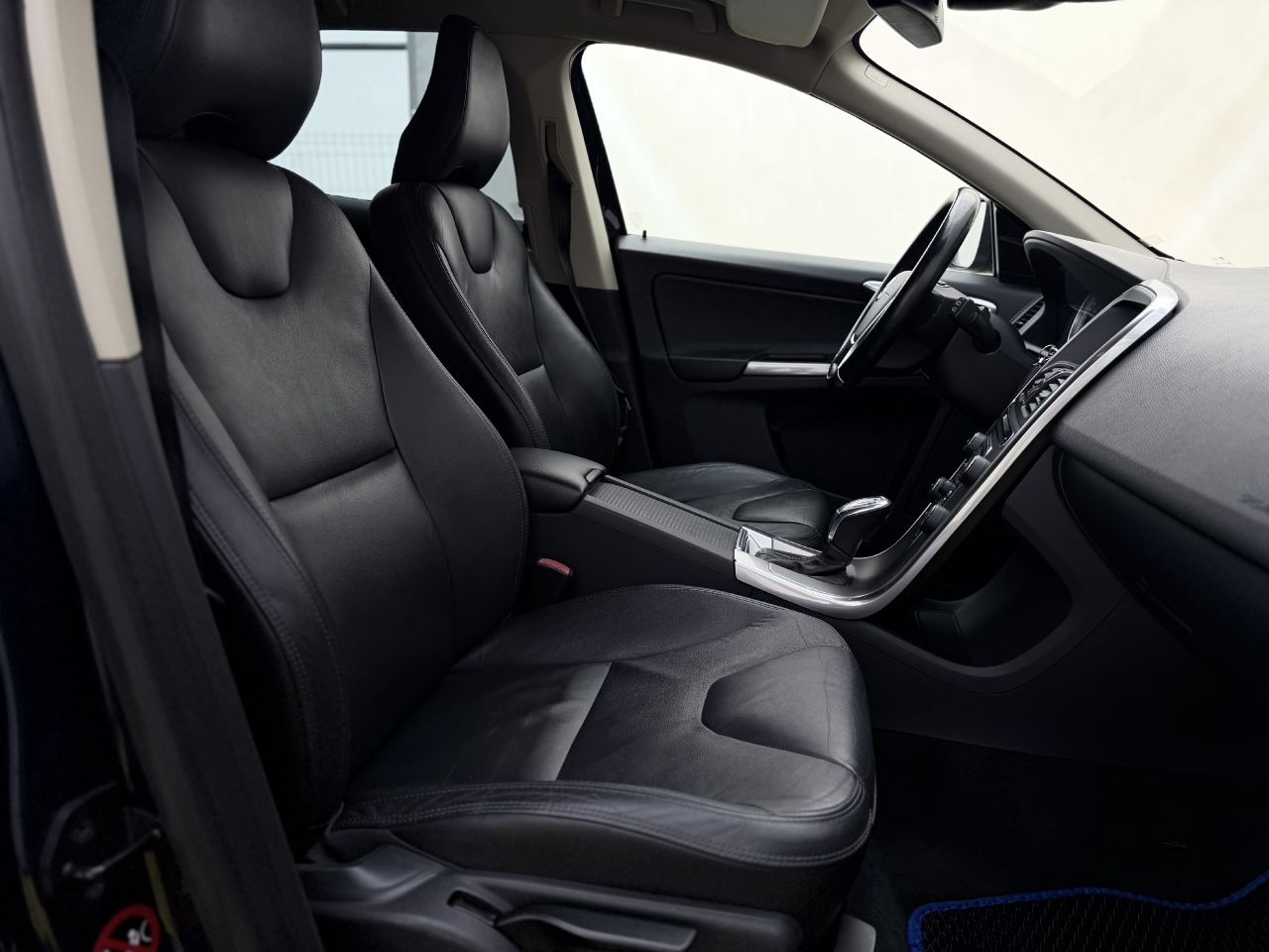 Volvo XC60 | 14