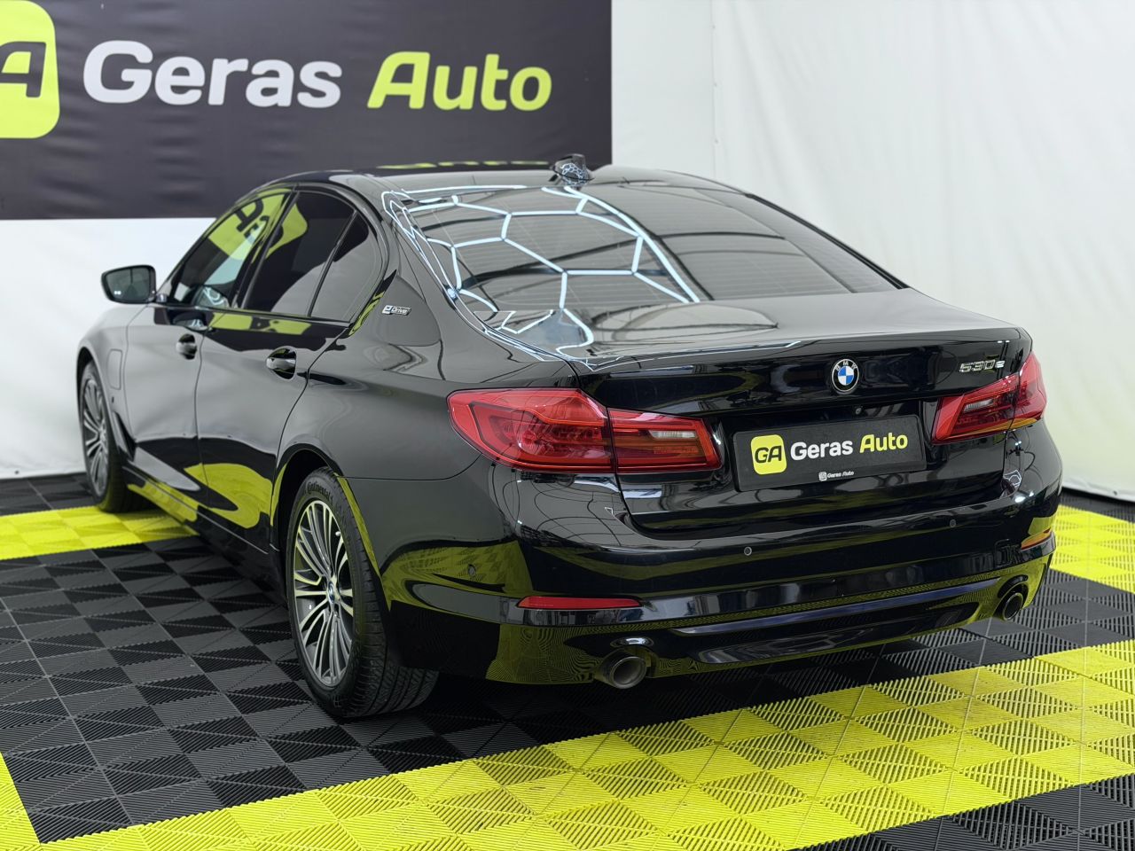 BMW 530 | 3
