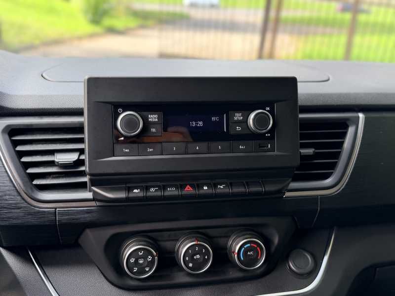 Renault Trafic | 13