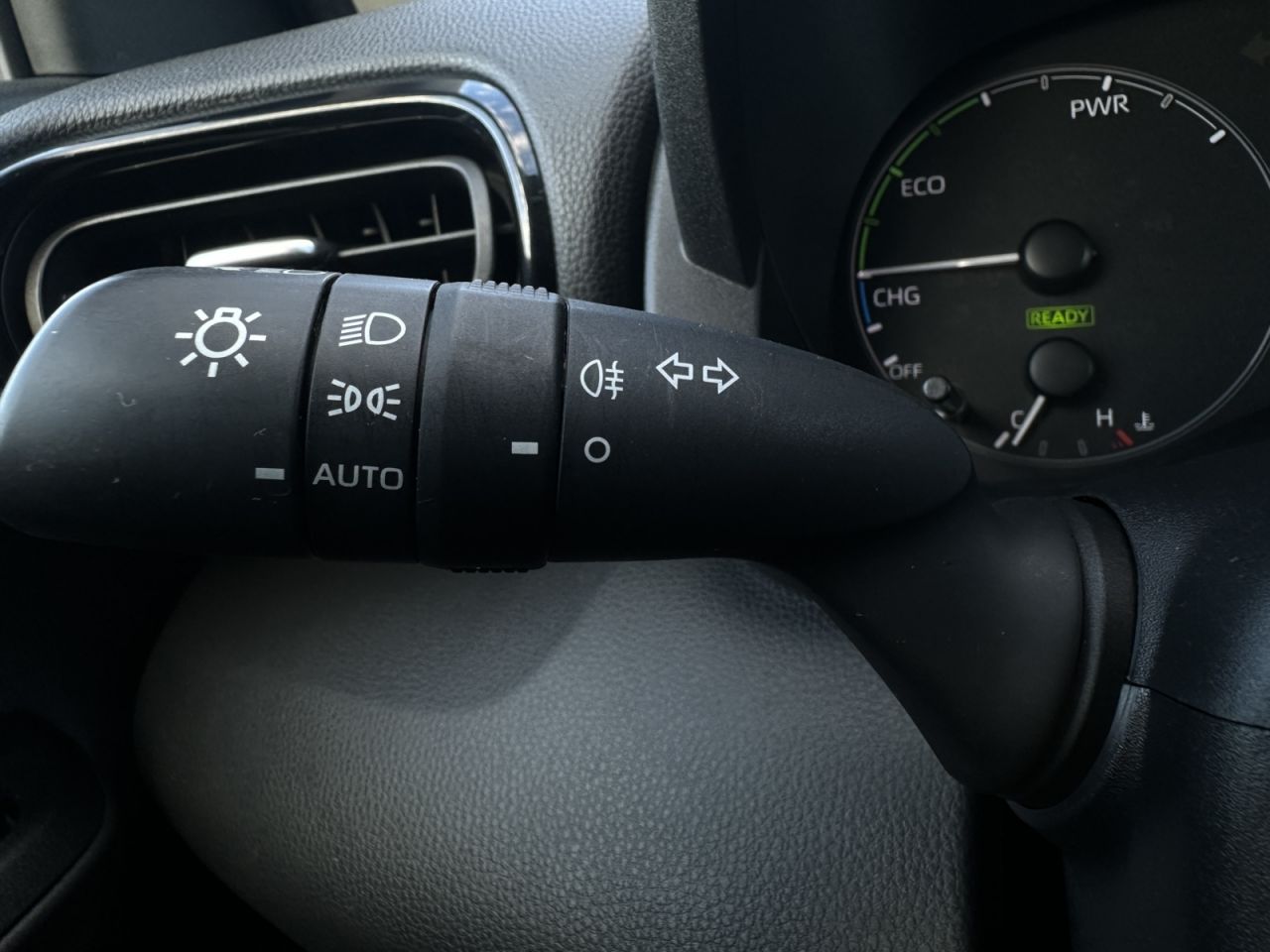 Toyota Yaris | 13