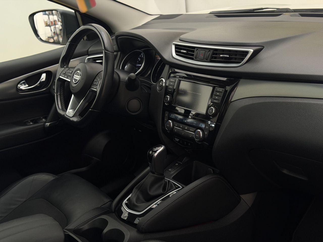 Nissan Qashqai | 14