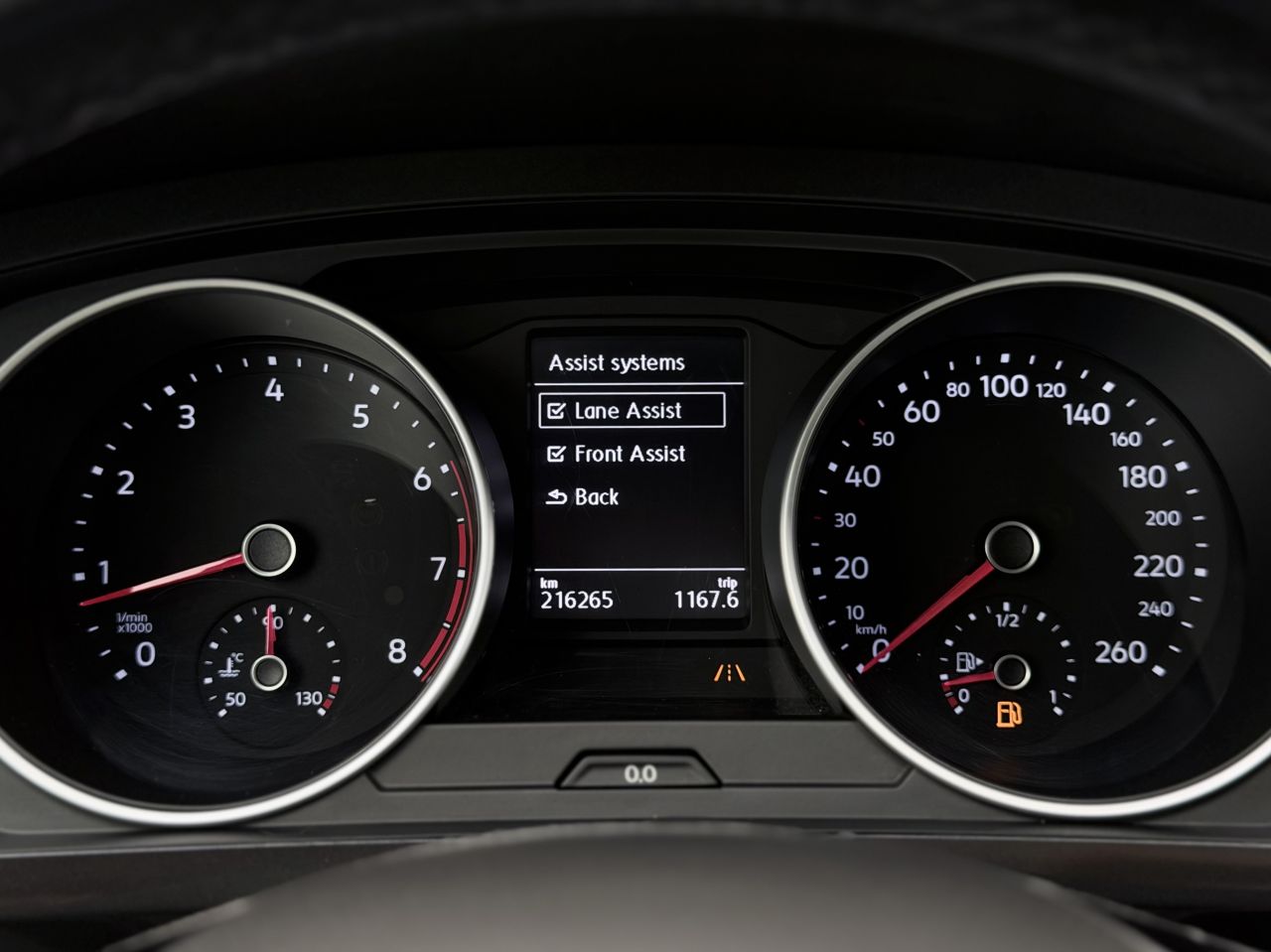 Volkswagen Tiguan | 27