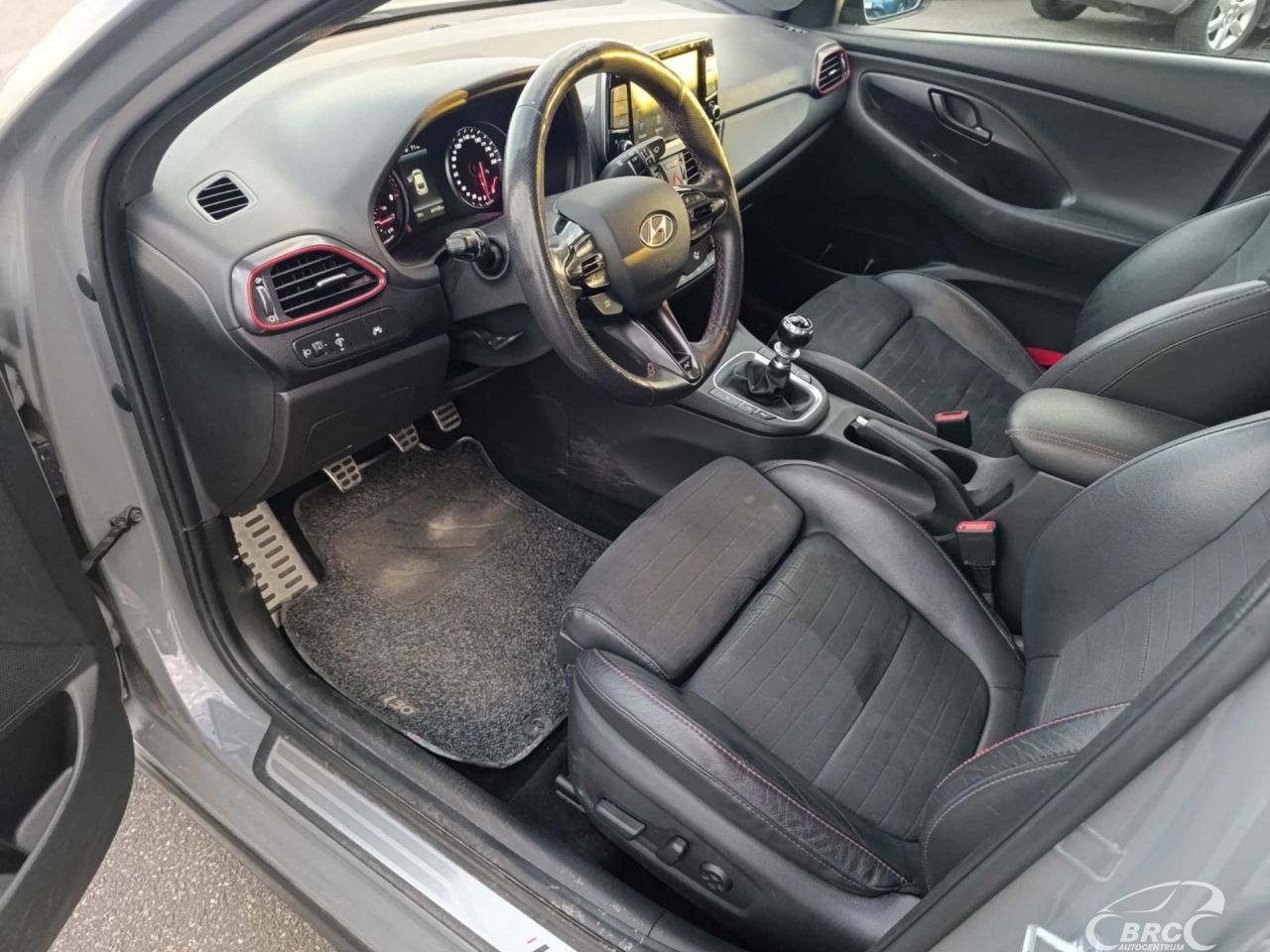 Hyundai i30 | 9