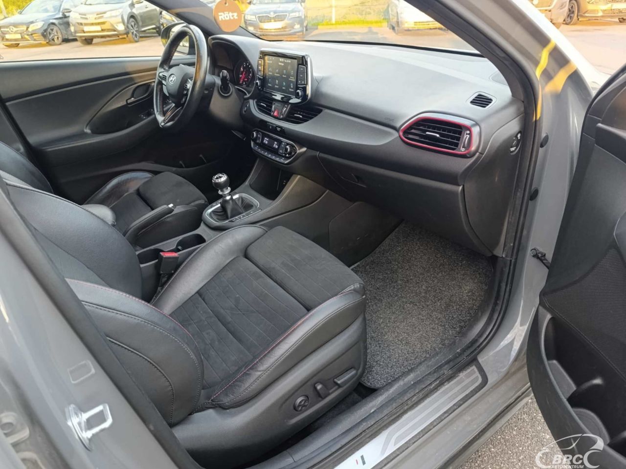 Hyundai i30 | 10