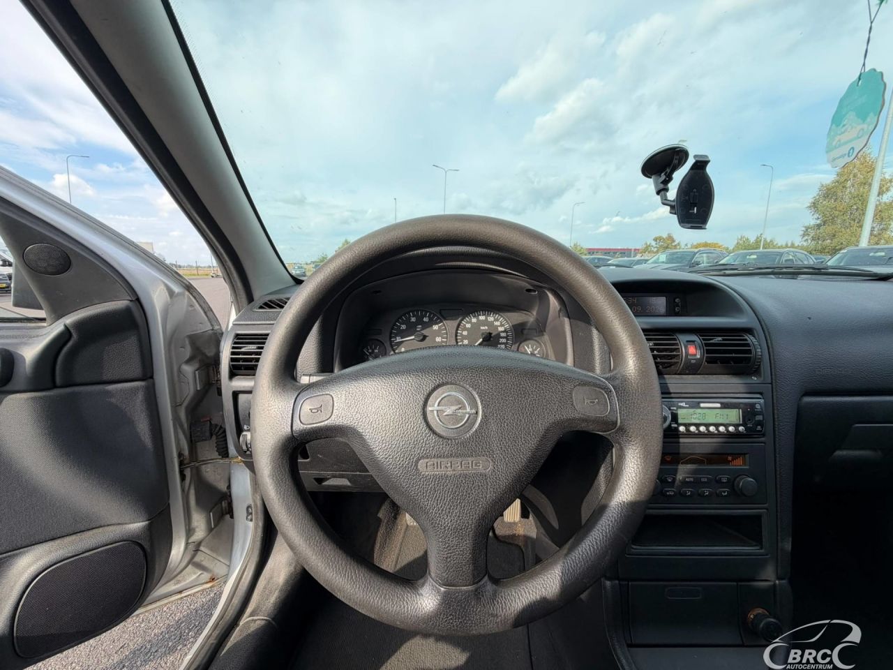 Opel Astra | 9