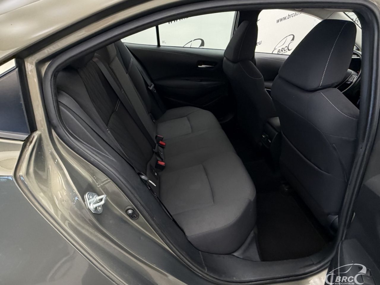 Toyota Corolla | 9