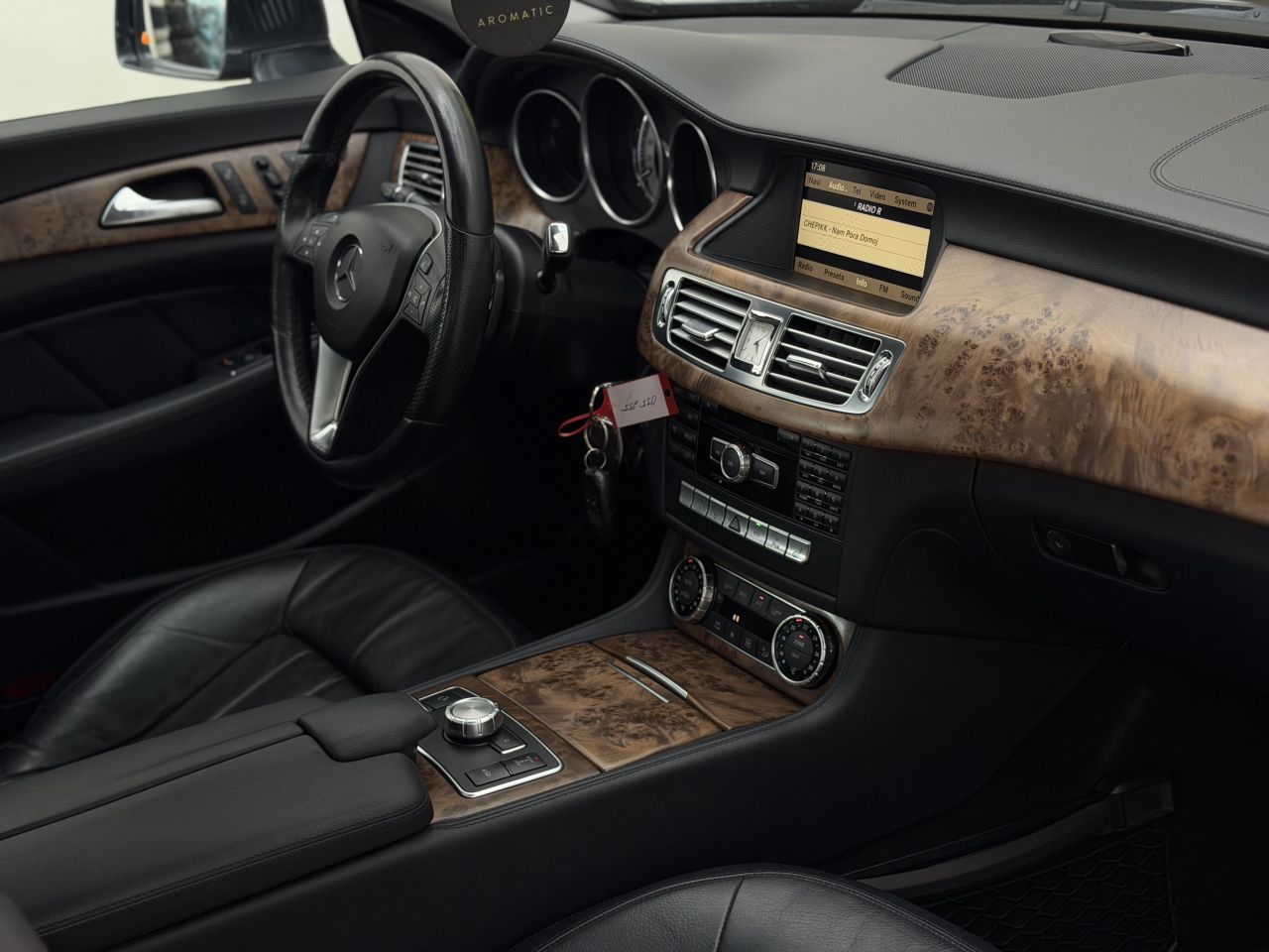 Mercedes-Benz CLS500 | 15