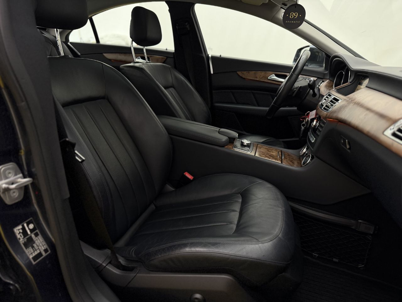 Mercedes-Benz CLS500 | 14
