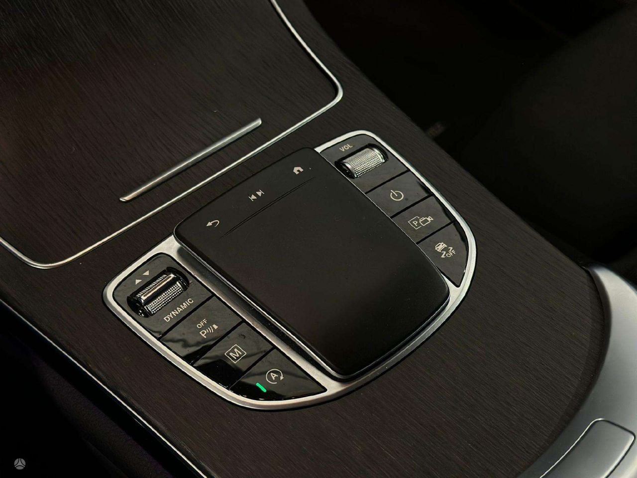 Mercedes-Benz GLC220 | 14