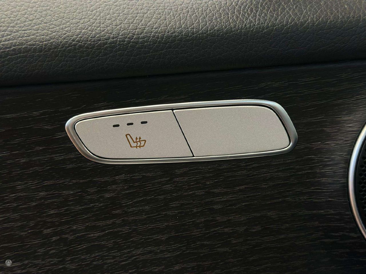 Mercedes-Benz GLC220 | 21