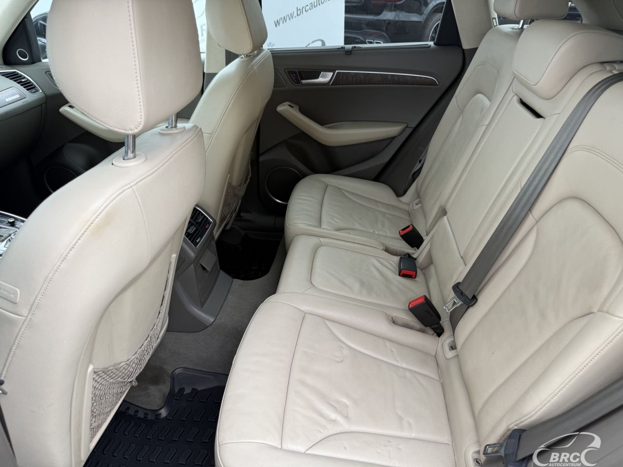 Audi Q5 | 12