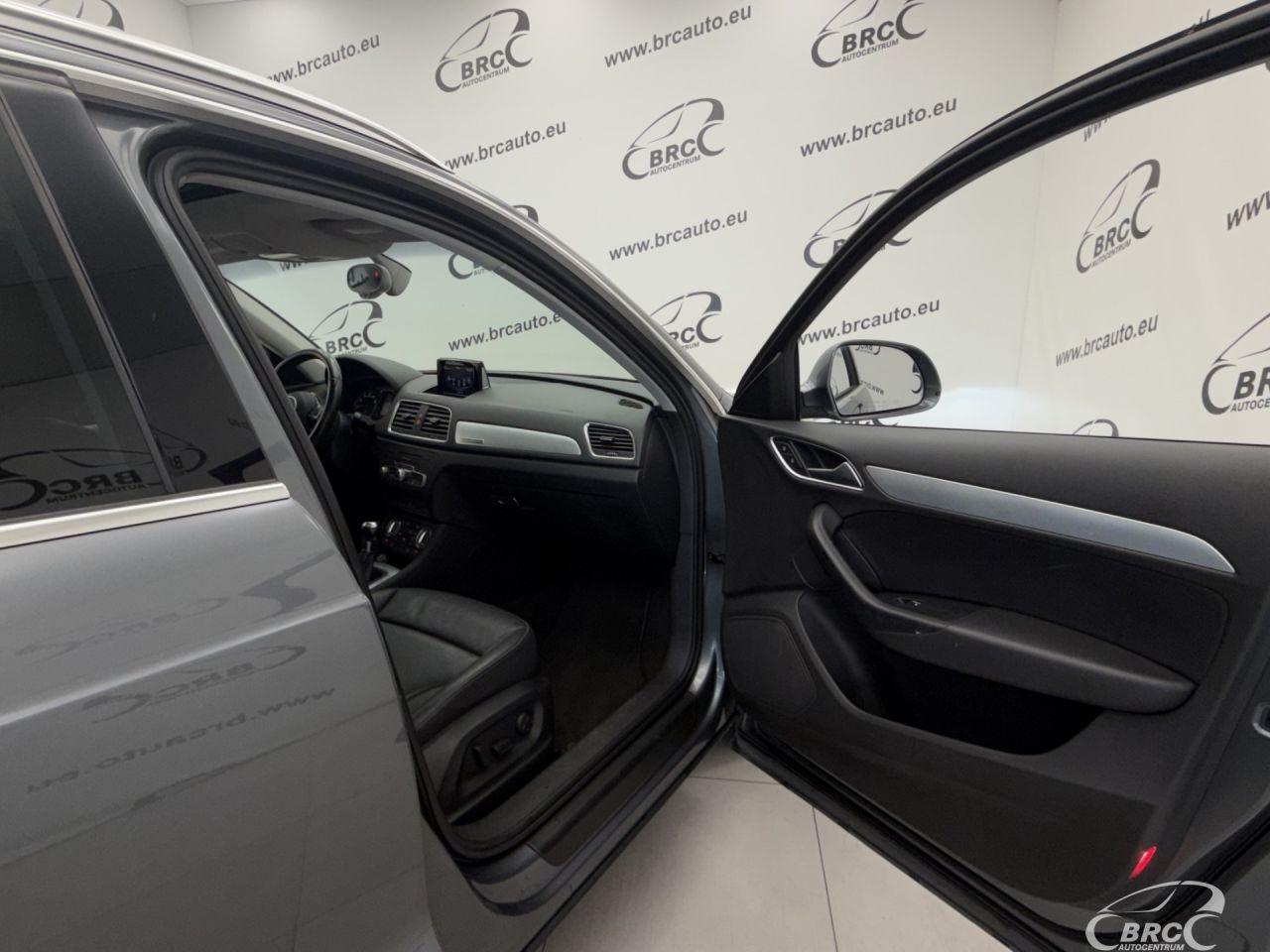 Audi Q3 | 7