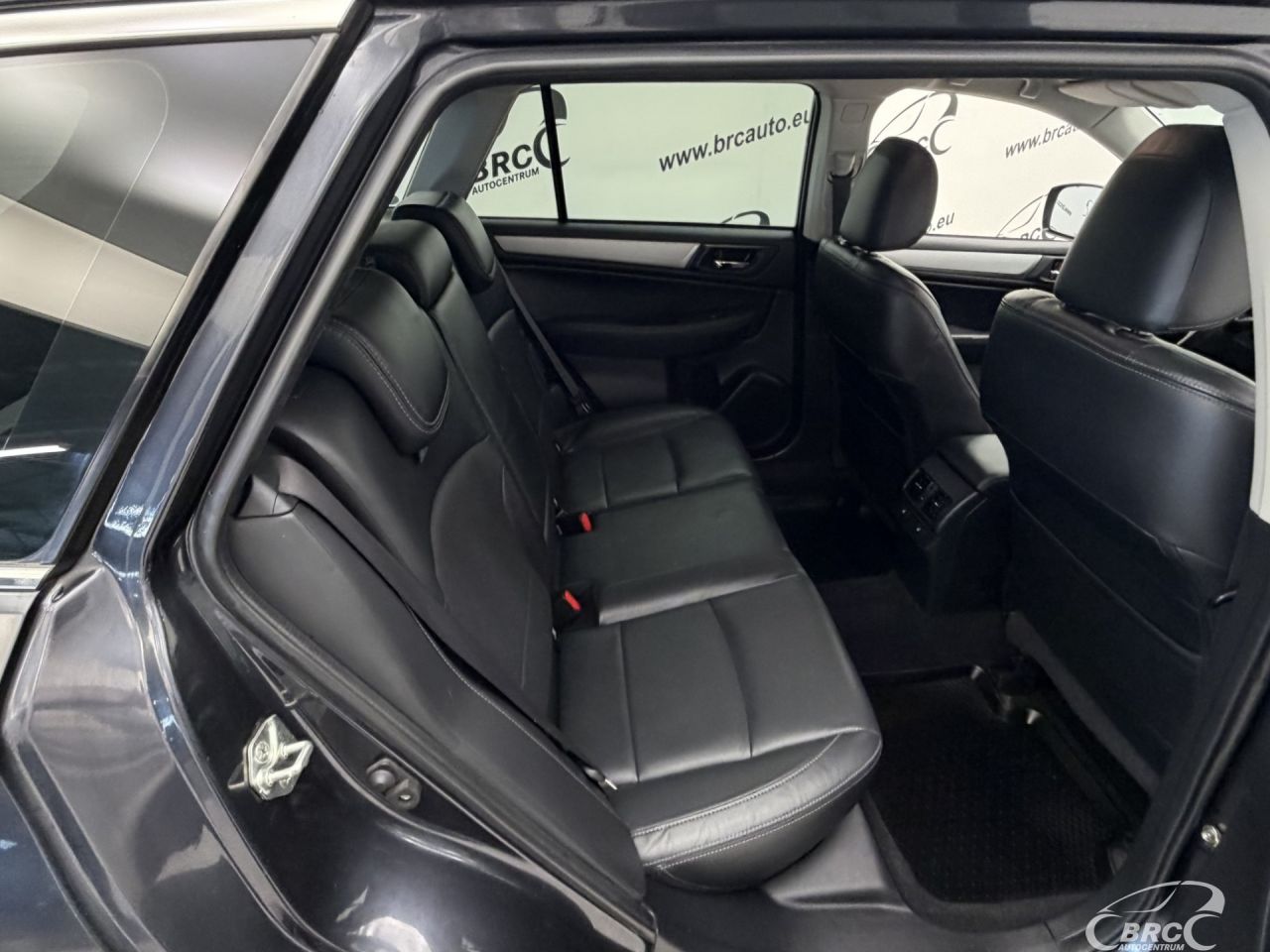 Subaru Outback | 9