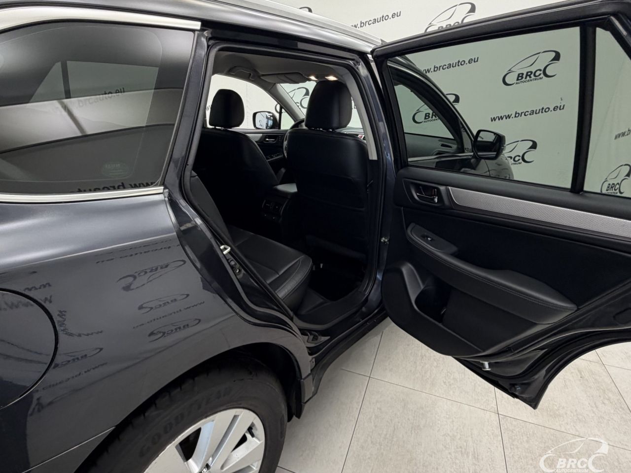 Subaru Outback | 11