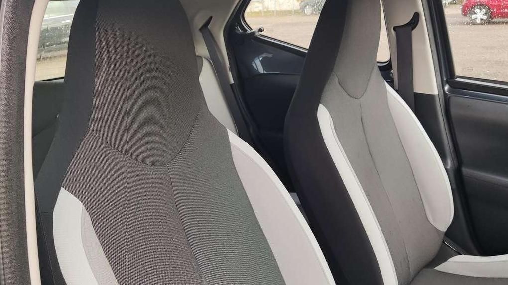 Toyota Aygo | 24