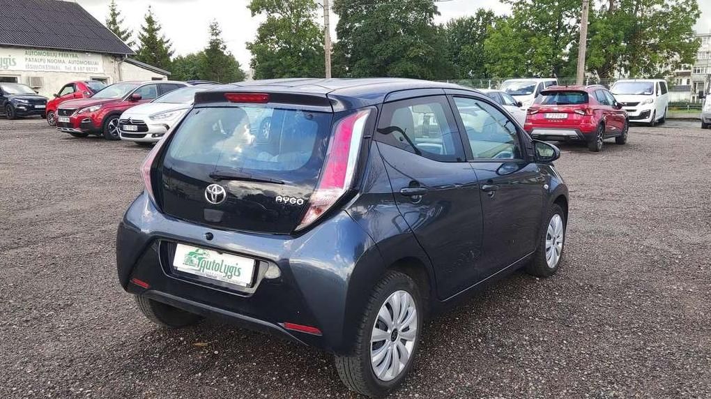 Toyota Aygo | 9