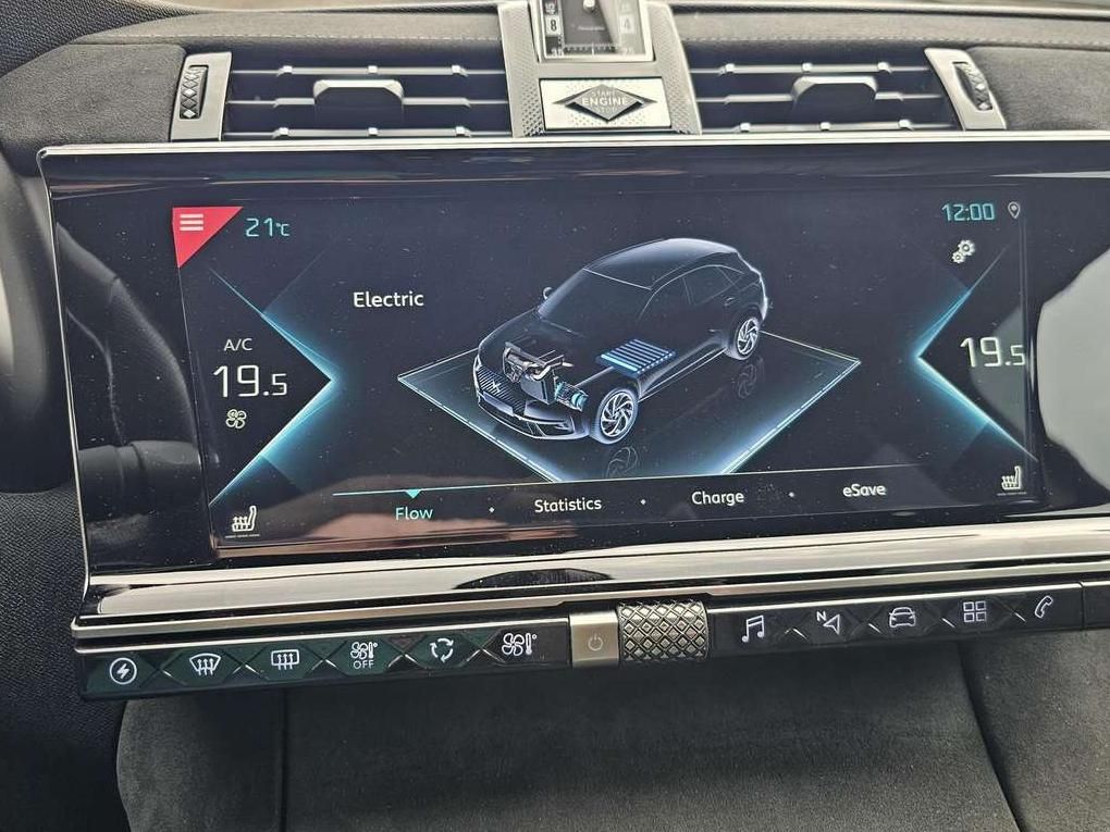 DS Automobiles DS7 | 18