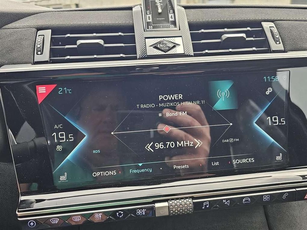 DS Automobiles DS7 | 15