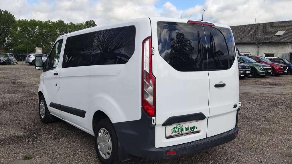 Ford Tourneo | 10